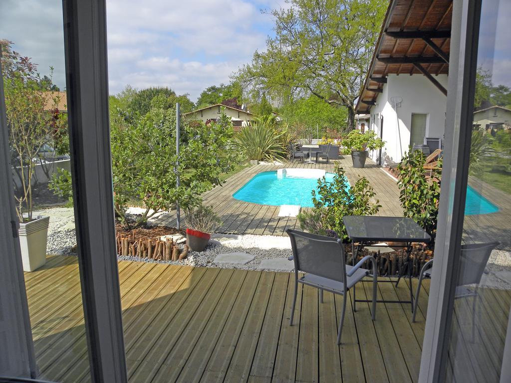Villa Mogador Piscine et Balnéo Andernos-les-Bains Esterno foto
